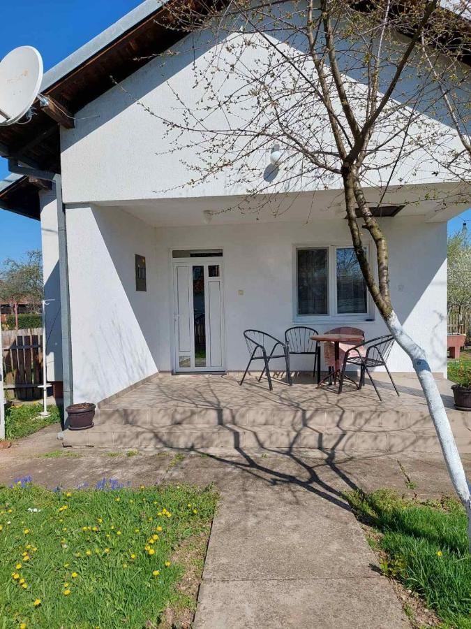 Apartman Dijelovi 비옐리나 외부 사진