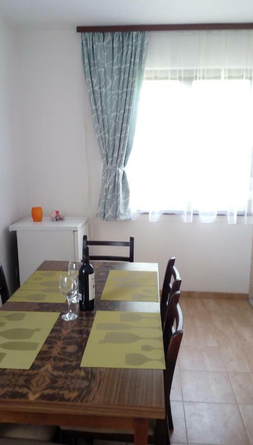 Apartman Dijelovi 비옐리나 외부 사진